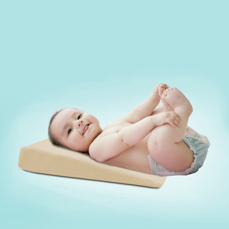 Milk baby breastfeeding mattress triangle pad - Georgenest.com